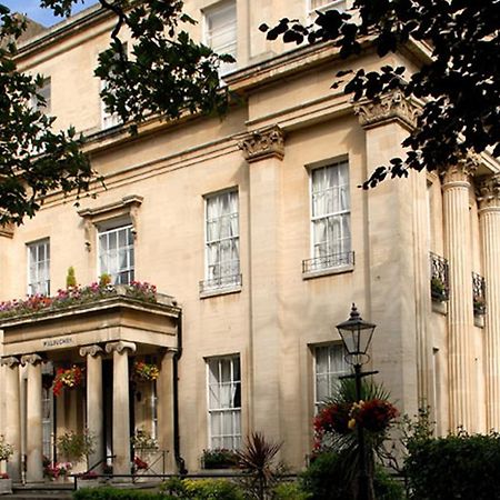 Willoughby House Hotel & Apartments チェルトナム エクステリア 写真